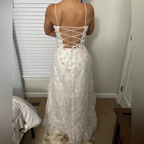 ✨Pink and White Top + Long Skirt Set✨ - Picture 3 of 16